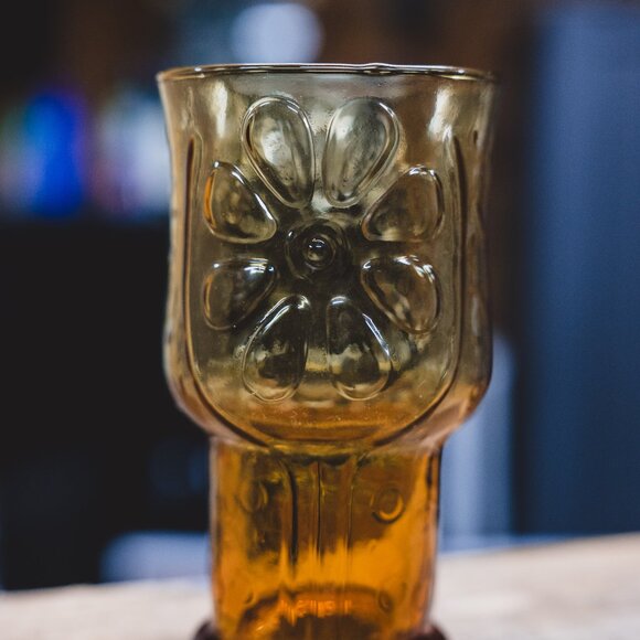 Vintage 1970s Libby Country Garden Glasses – Honey Gold 🍯 Set of 7 - Picture 3 of 7